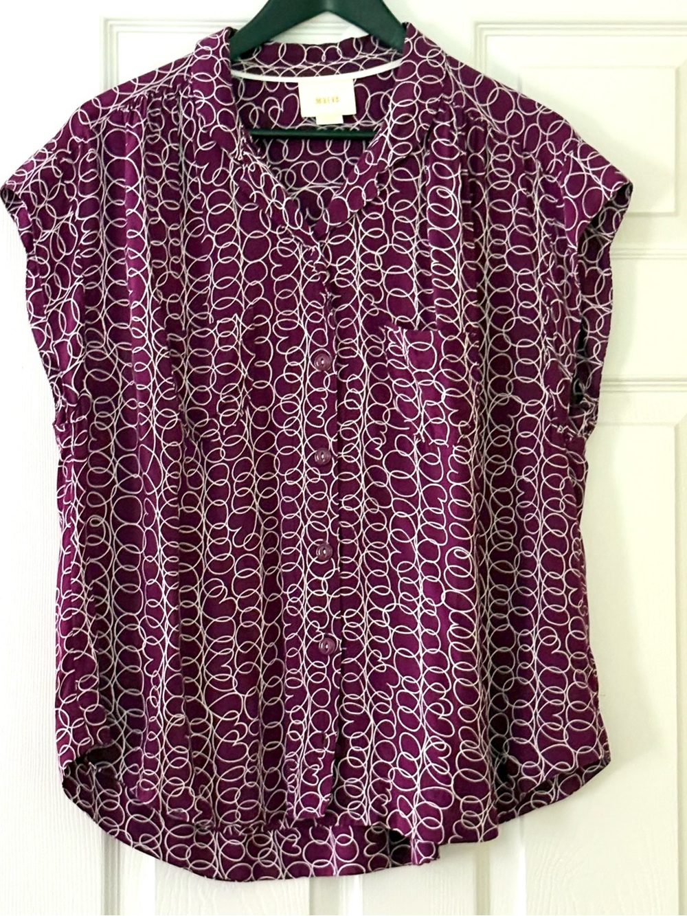 Anthropologie Purple and White Loop-Print Cap-Sleeve Button Blouse size L